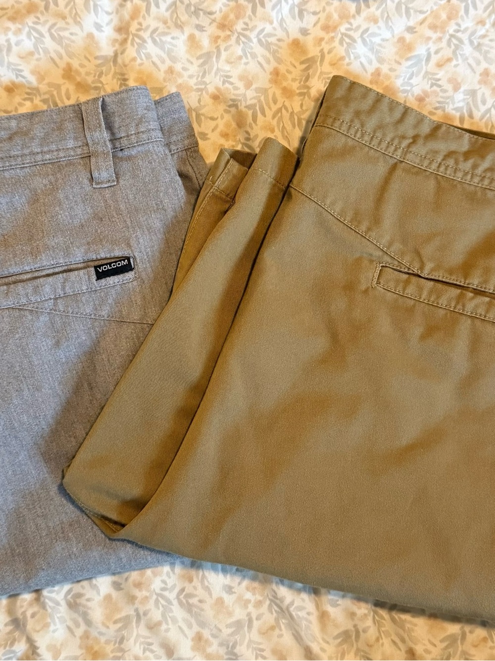 Volcom Men's Khaki Chino Shorts - Olive and Grey